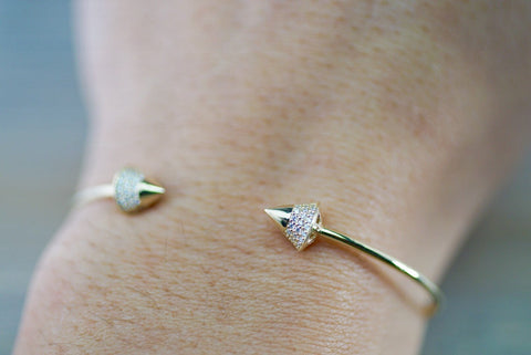 14k Solid Yellow Gold Stud Triangle Micro Pave Diamond Infinity Charm Bracelet Dainty Love Gift Fashion Cuff Sharp Bangle